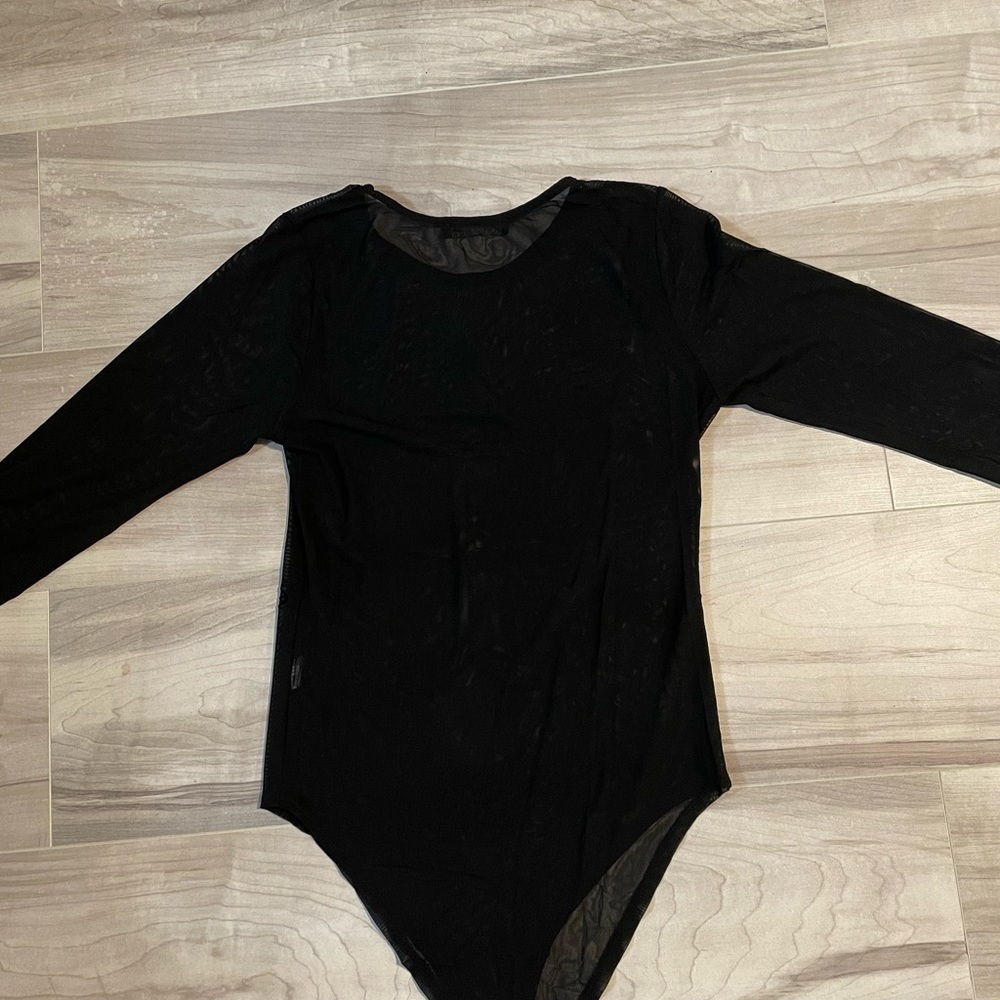 LOVE CULTURE Sheer Black Floral Long Sleeve Onesie -See Measurements - Picture 7 of 13